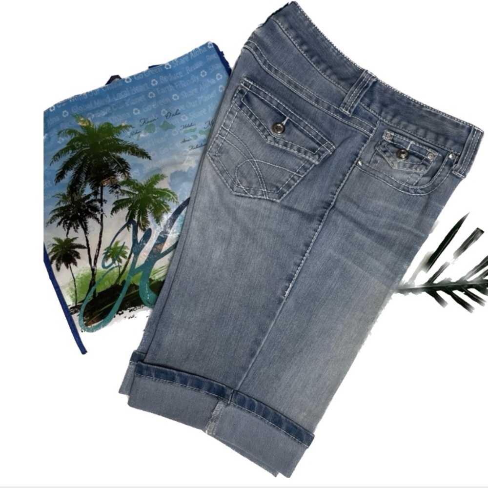3/$25 INC International Concepts Blue Distressed Jean Shorts Sz 4